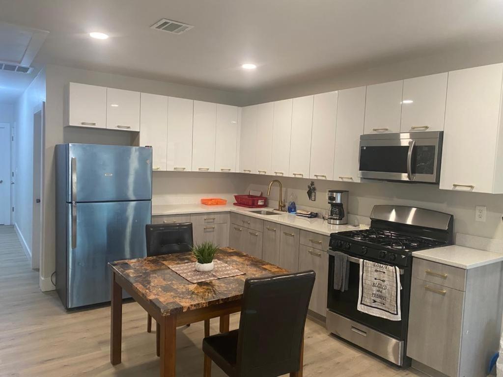 King Suite 8Mins To Newark Airport 외부 사진